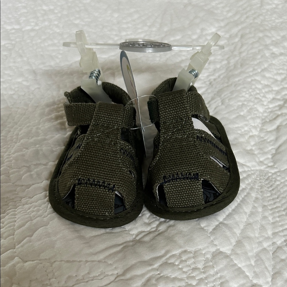 Circo Kids Olive Sandals NB NWT